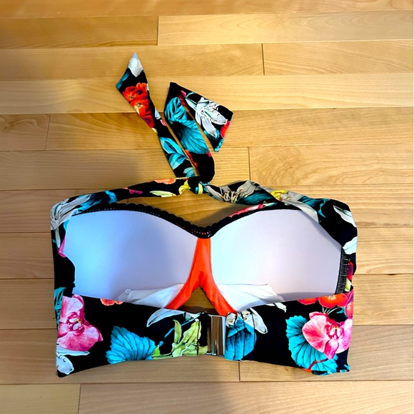 Seafolly bikini top - Picture 2 of 2